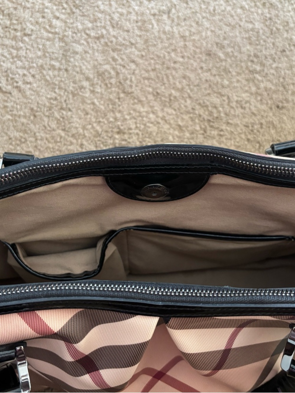 Classic Burberry Plaid Satchel Handbag with Black Trim - Picture 3 of 5